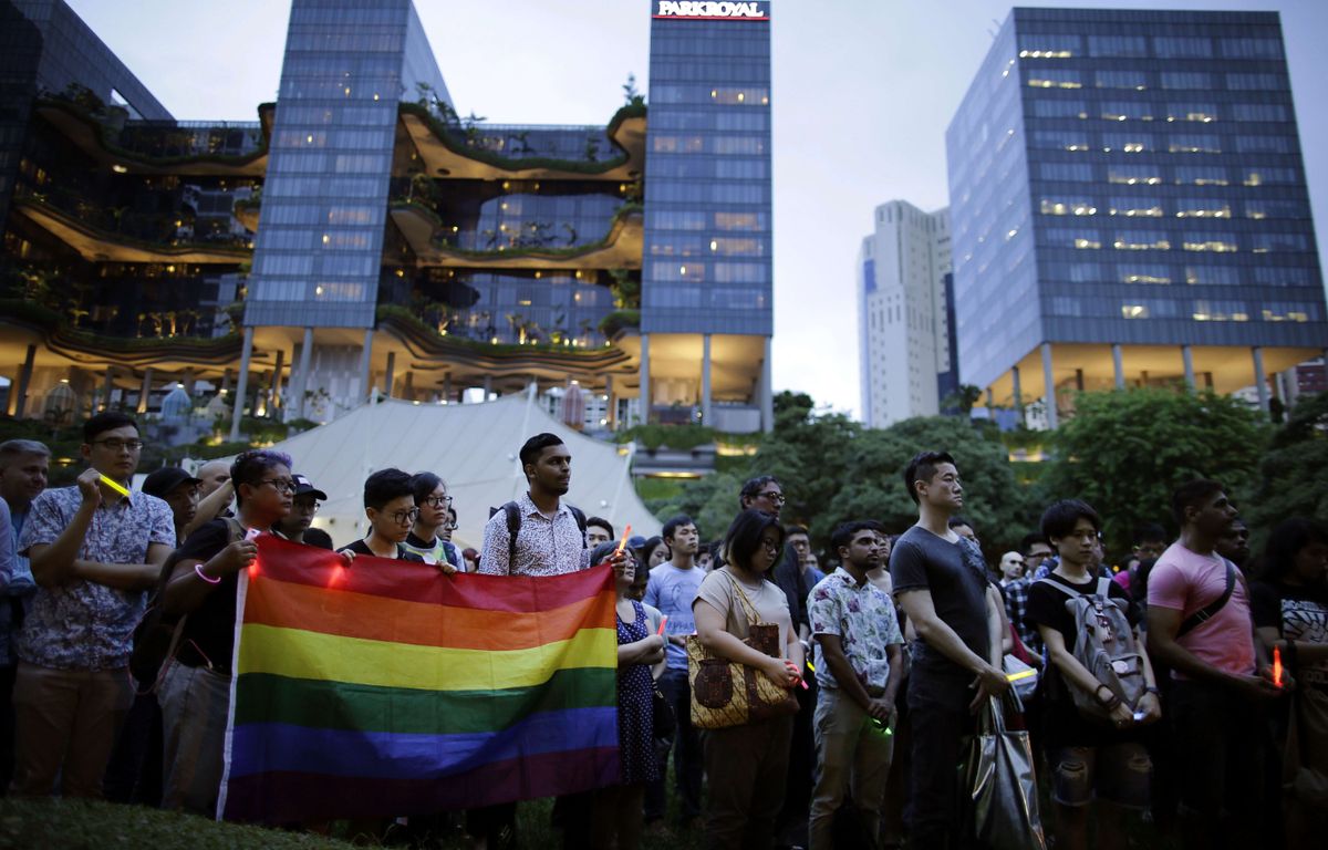 Singapore scraps old law criminalizing homosexuality
